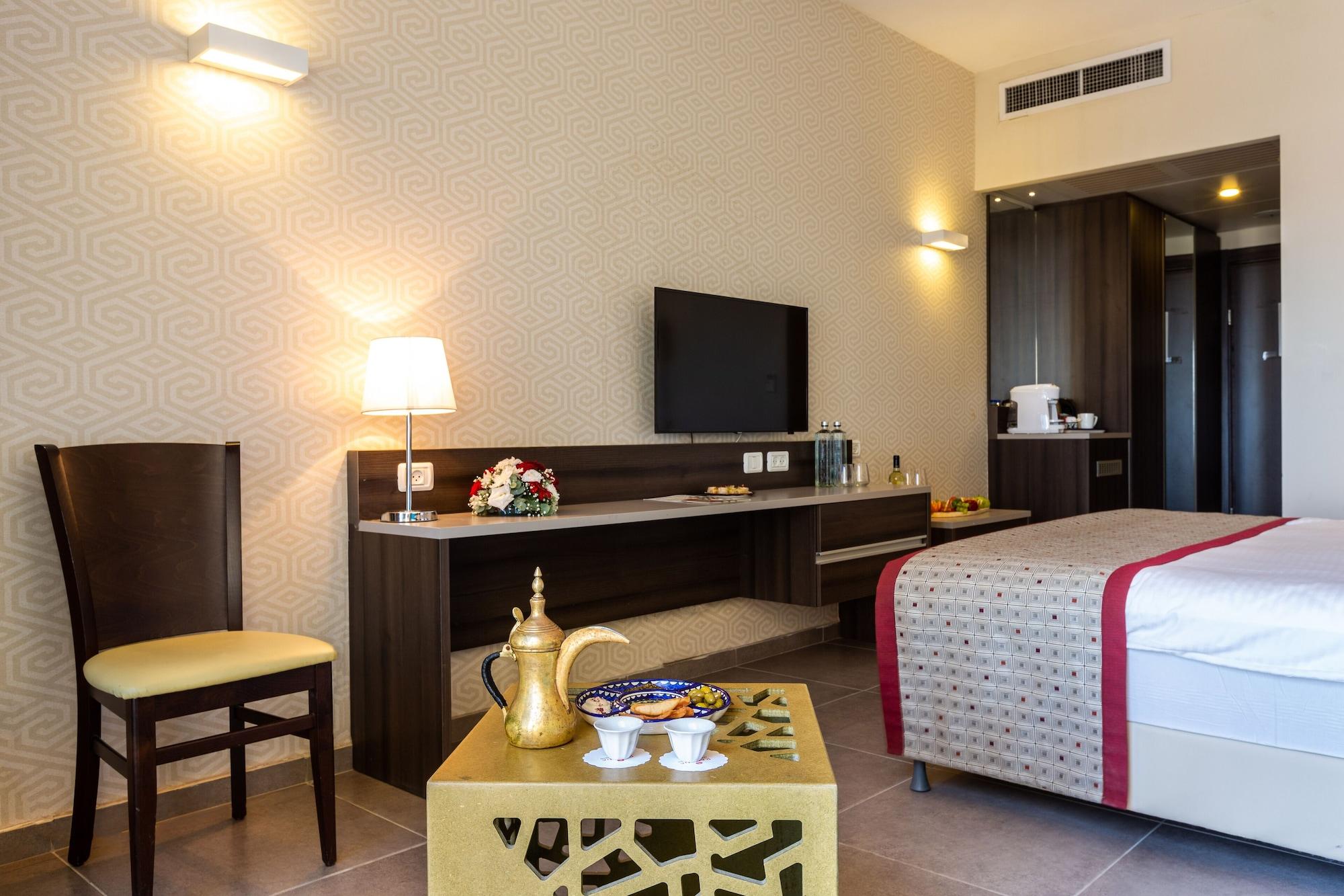 Ramada Olivie Nazareth Hotel Exterior foto